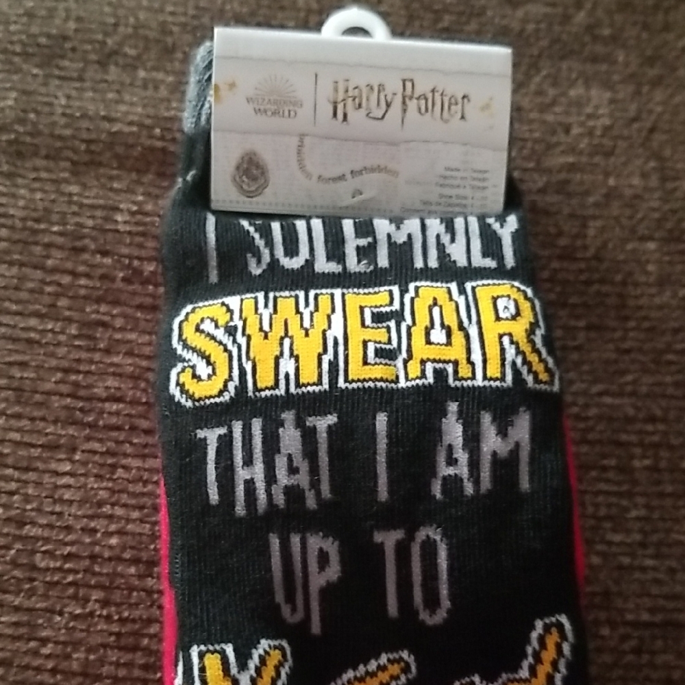Harry Potter Socks Brand new 5 Pack Show Size 4-10
